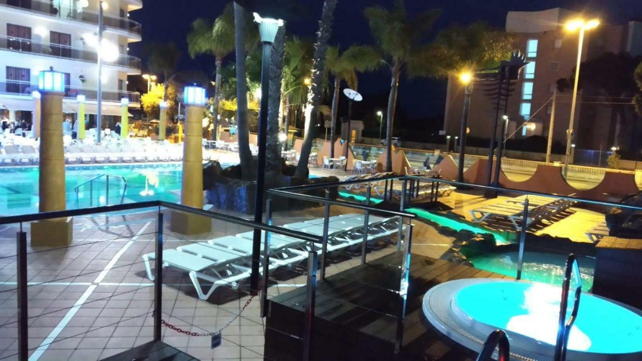 Hotel Reymar Malgrat de Mar Exterior photo